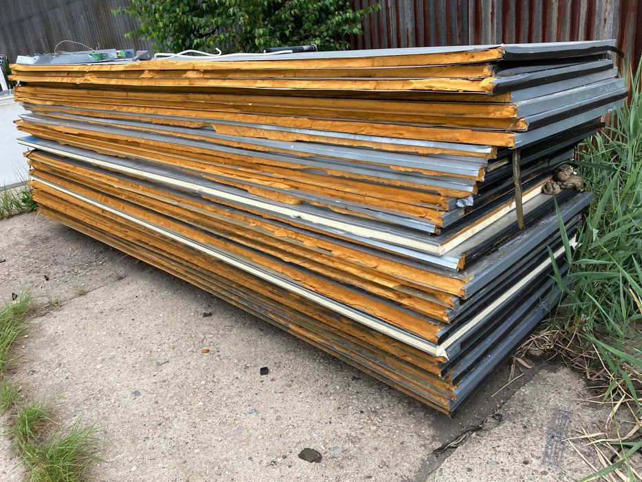 Płyta warstwowa z blachą ocynkowaną grubość - 4cm