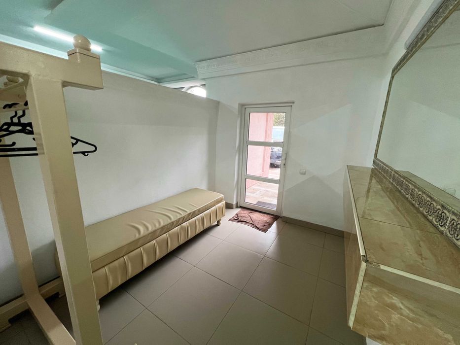 Продається діючий банний комплекс(60)