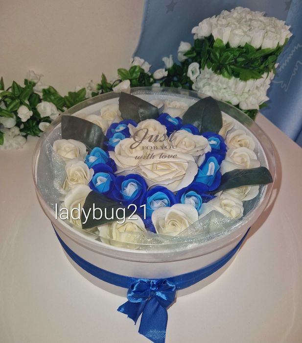 Box de rosas de sabão