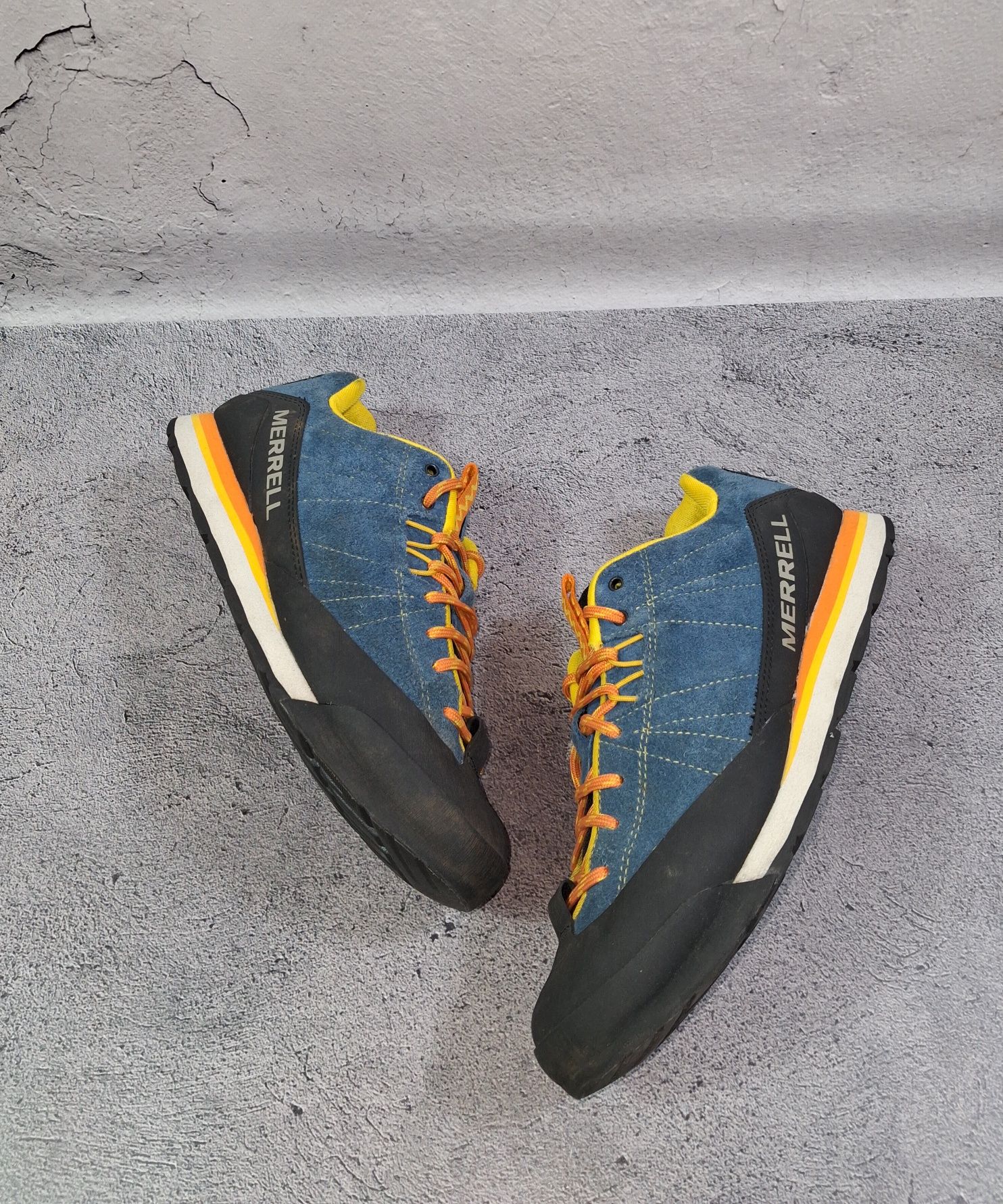 Кроссовки Merrell Catalyst Storm треккинговые водонепроницаемые Moab 3