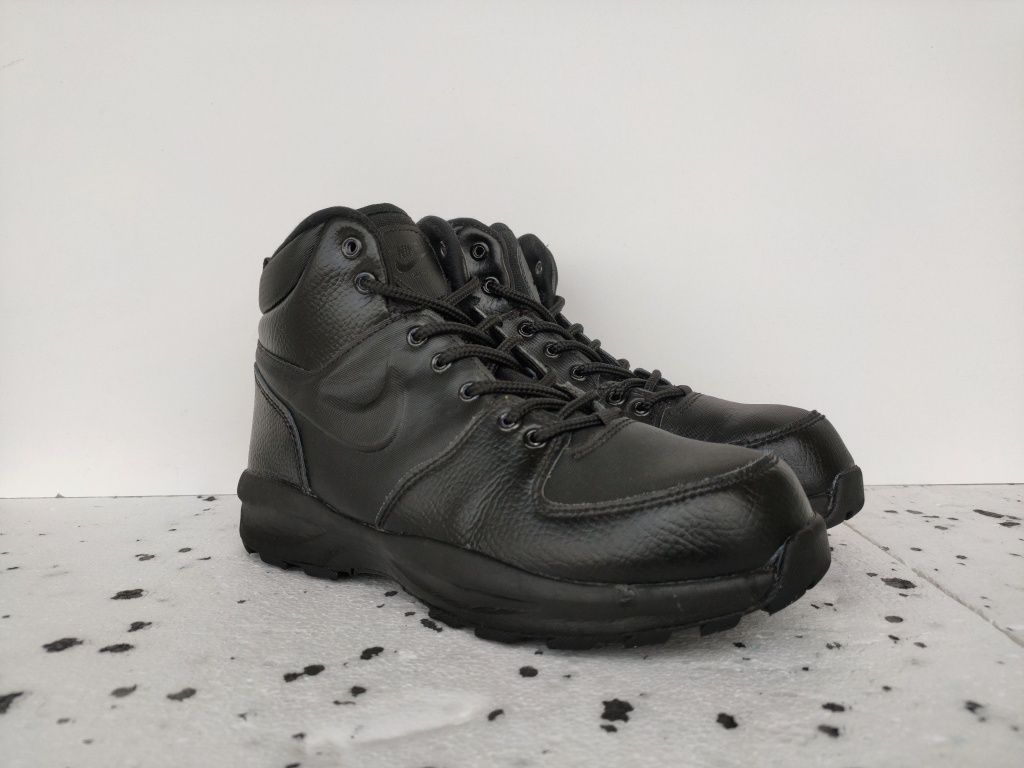 Buty Nike Manoa damskie czarne jesienno zimowe r. 38,5 24cm