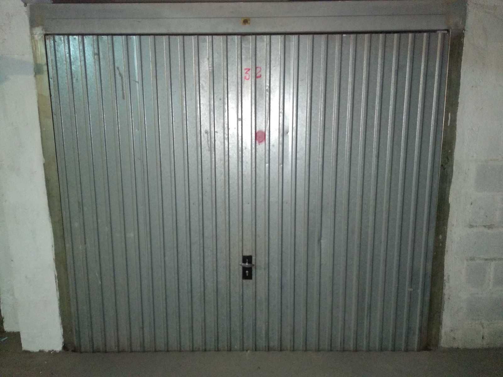 Arrendo Garagem na Cidade da Marinha Grande