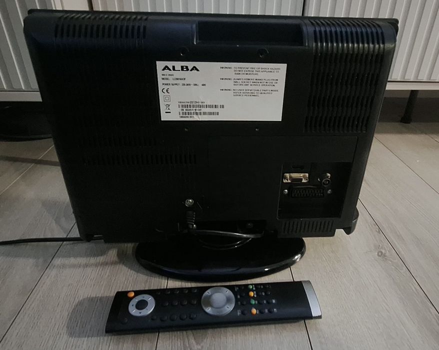 Mały TV telewizor ALBA 16 cali.