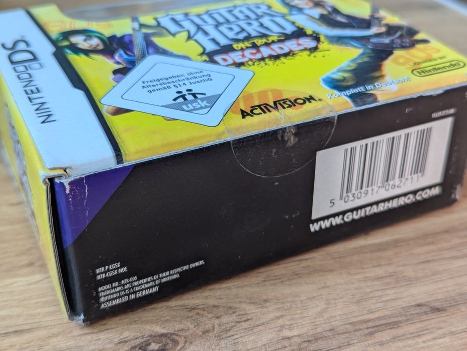 Комплект гри Guitar Hero On Tour: Decades для Nintendo DS