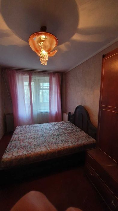 Продам 3х квартиру в центрі міста м індивідуальним опаленням