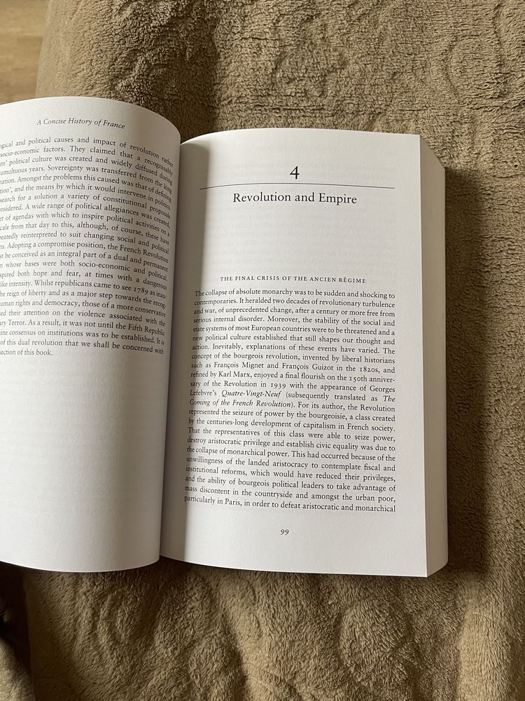 Книга Roger Price A Concise History of France історія Франції