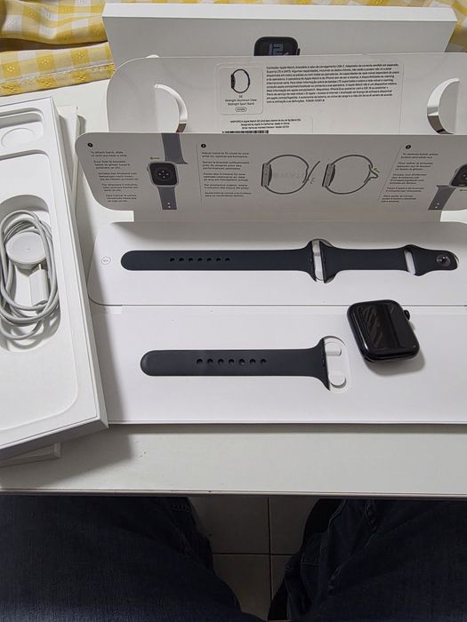 Apple Watch SE 2nd Gen 44mm