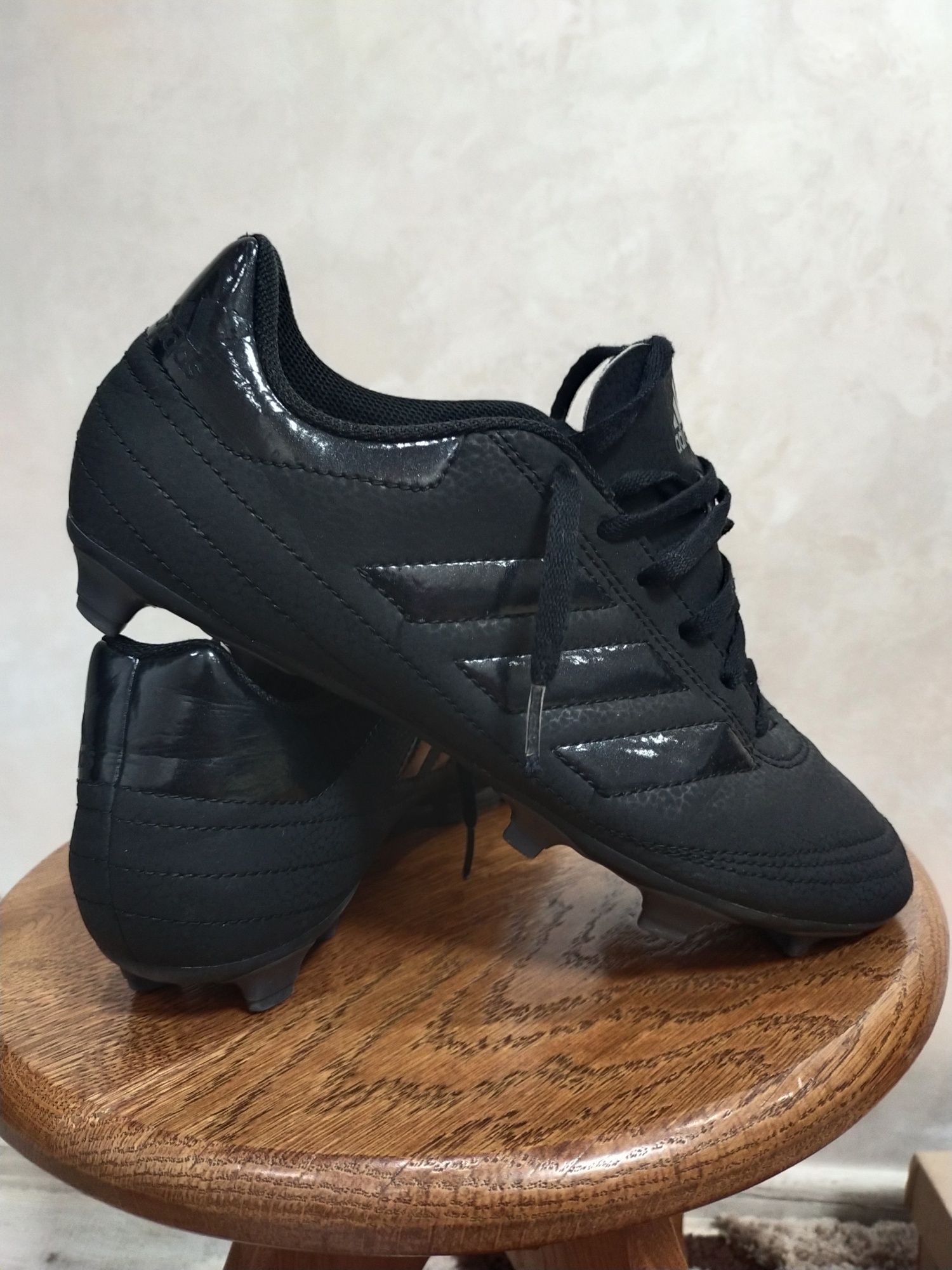 Копочки Adidas 40розміру.