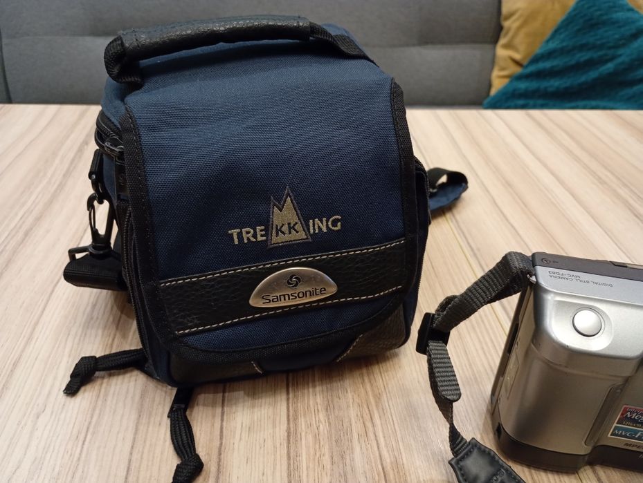 aparat cyfrowy retro SONY MAVICA MVC-FD83 na dyskietki 1,44mb