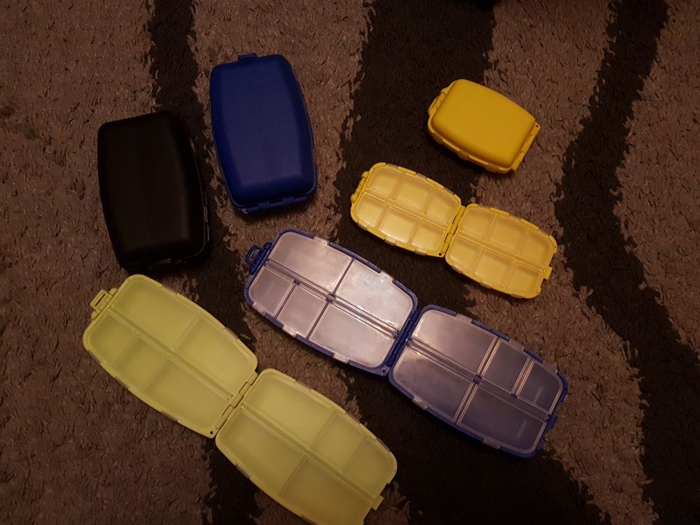 Zestaw NOWE 6 sztuk pudełko organizer na haczyki