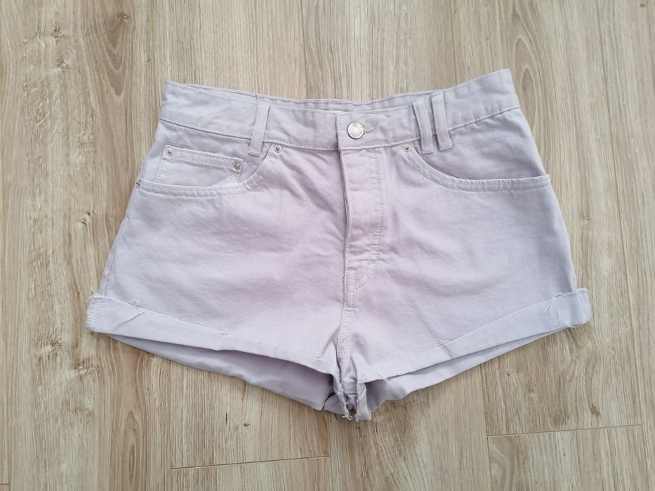 Liliowe szorty pułk&bear stan idealny momfit komfort