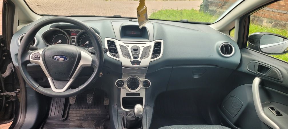 Ford fiesta 1.4 titanium. Klima!!!