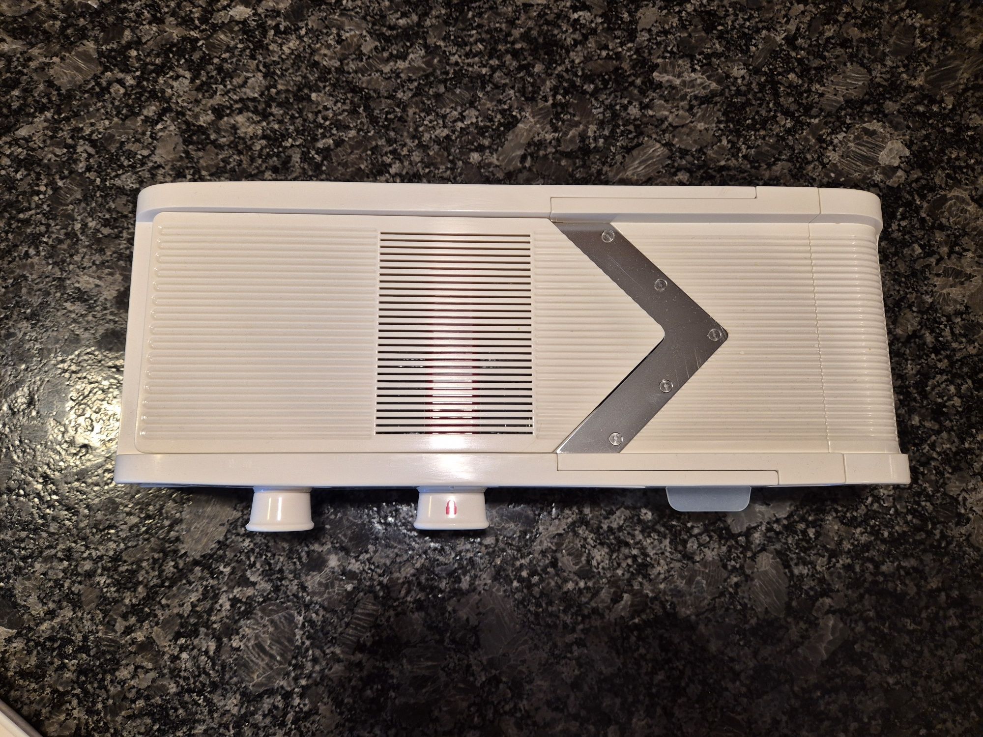 Mandolina, multiszatkownica, szatkownica ręczna Tupperware