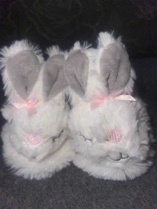 Чудовий дитячий набір капці+шкарпетки Pepco18-19 cм 6-12 м