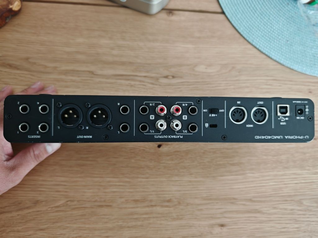 Interfejs audio Behringer Umc404hd