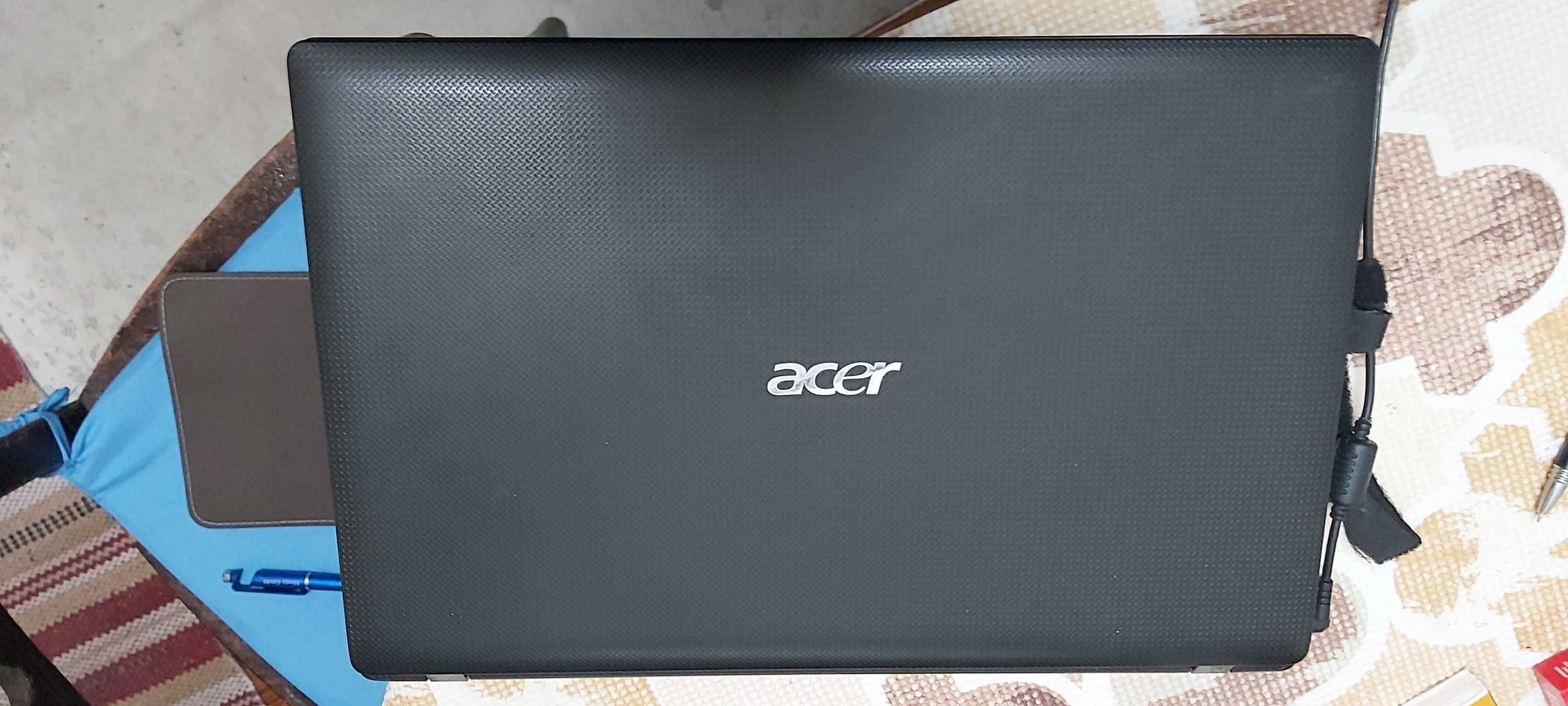 Computador Acer Aspire 5742