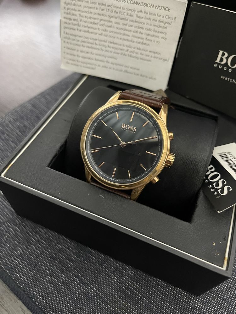 Часы Hugo Boss Smart