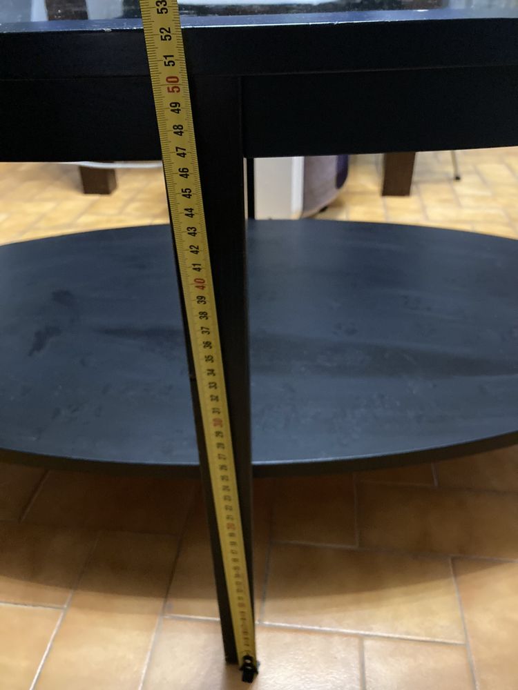 Mesa com vidro temperado
