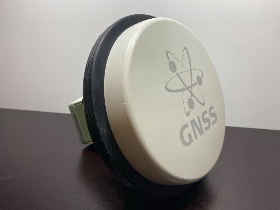 Leica GPS GNSS GS15  + CS15 + RH15