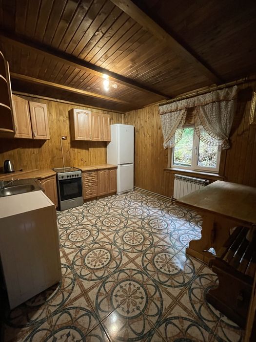 Здається будинок в Карпатах ( занято на Новий Рік!)