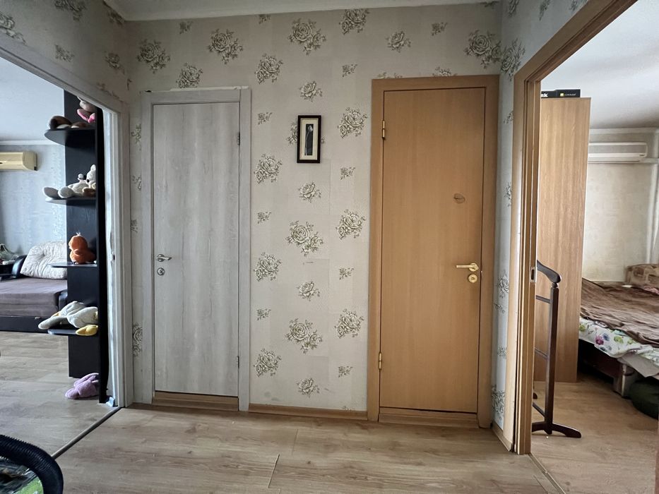 Продам 3-кімнатну квартиру 69,2 м2 м.Київ (Троєщина)