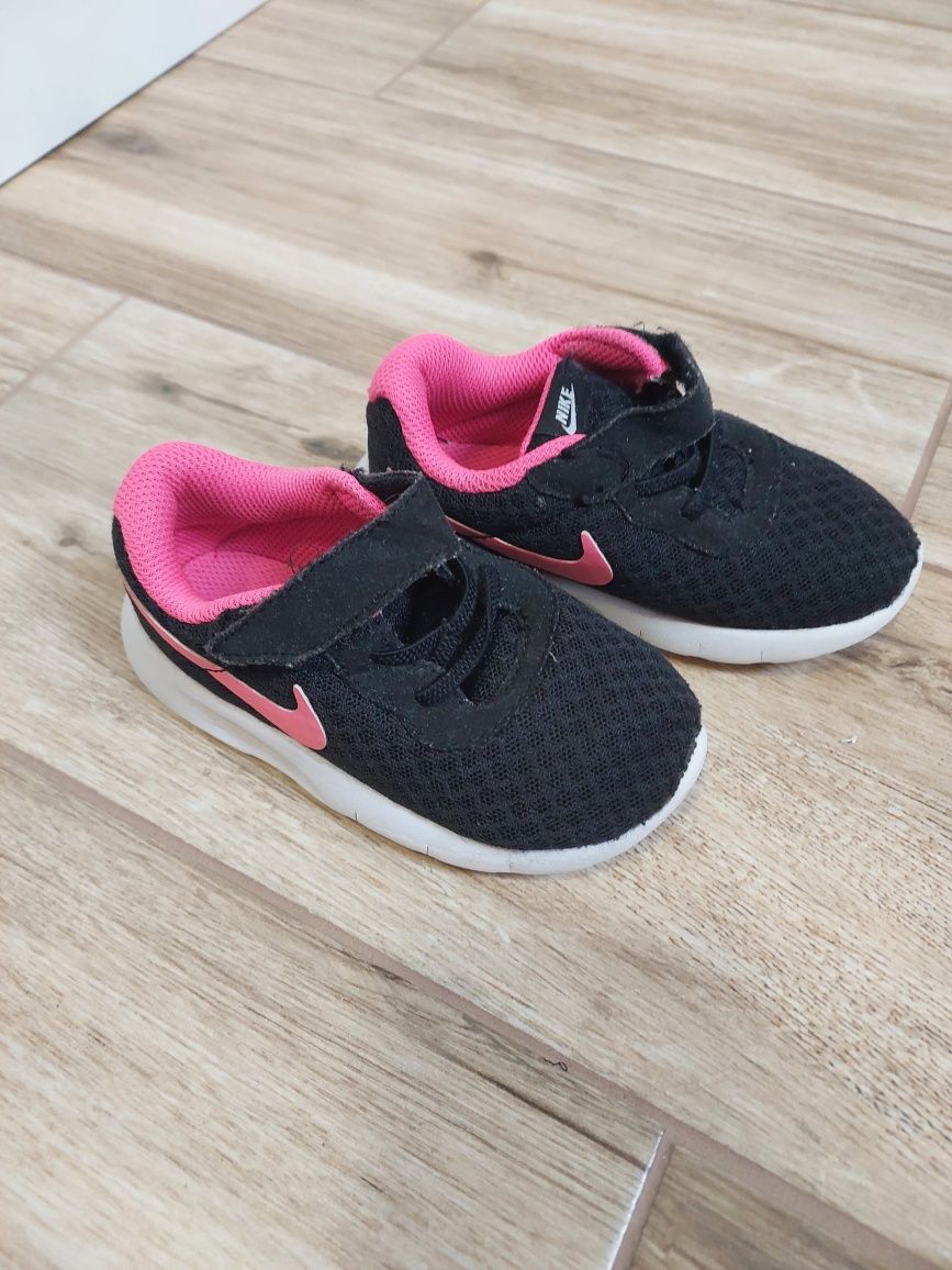 Buty nike rozmiar 23,5