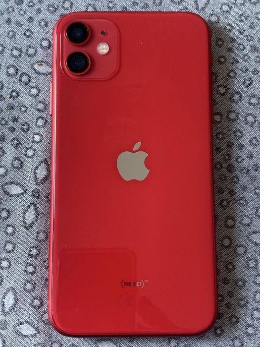 IPhone 11 Red com FaceID