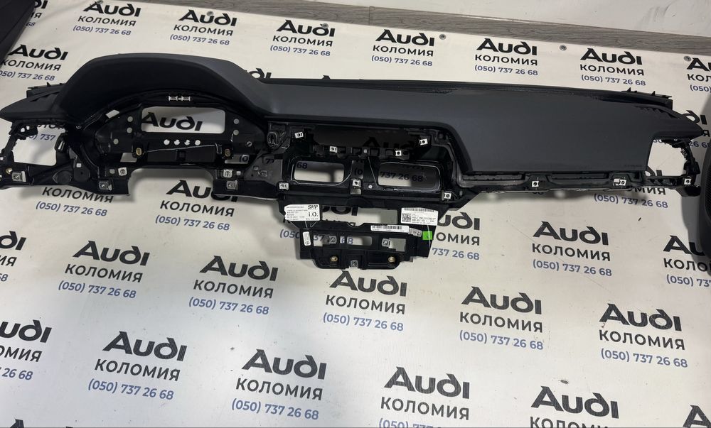 Audi q5 80a 2017-2024 торпедо торпеда консоль під проекцію