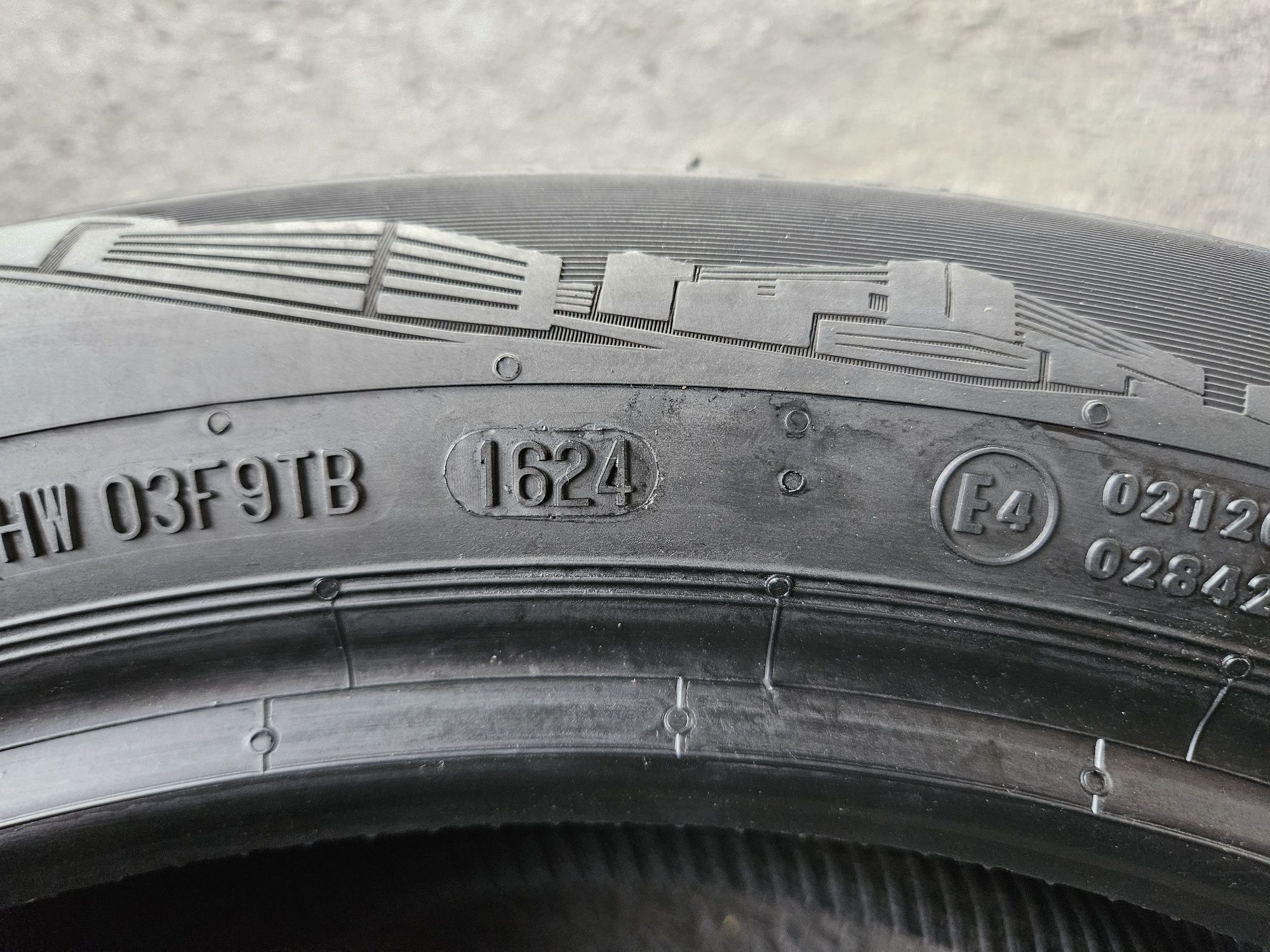 Kpl Opon Wielosezon Continental AllSeasonContact 215.50.19 93T Rok2024