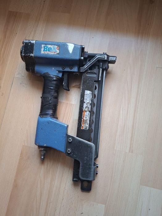 Zszywacz pneumatyczny Bea+nowe czesci