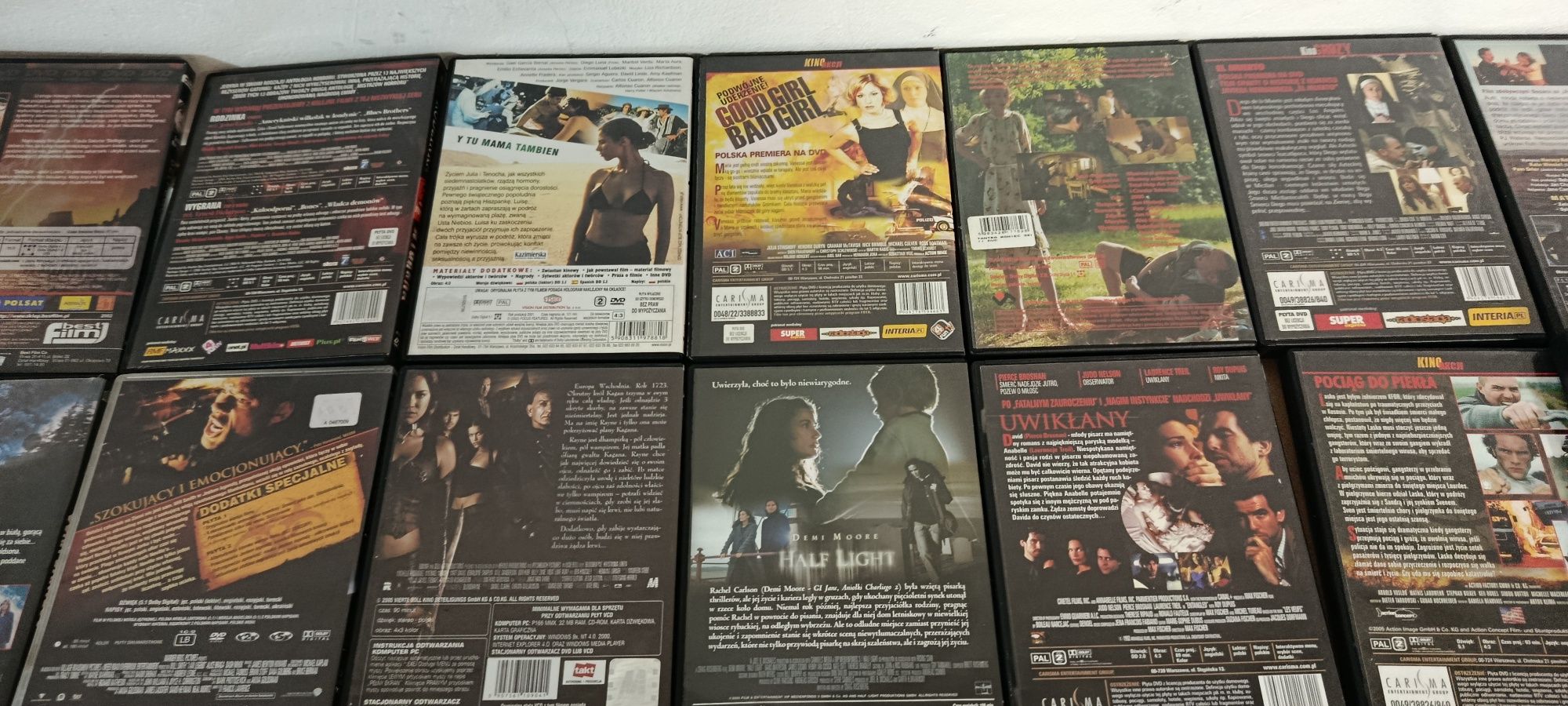 Filmy na DVD 30 sztuk