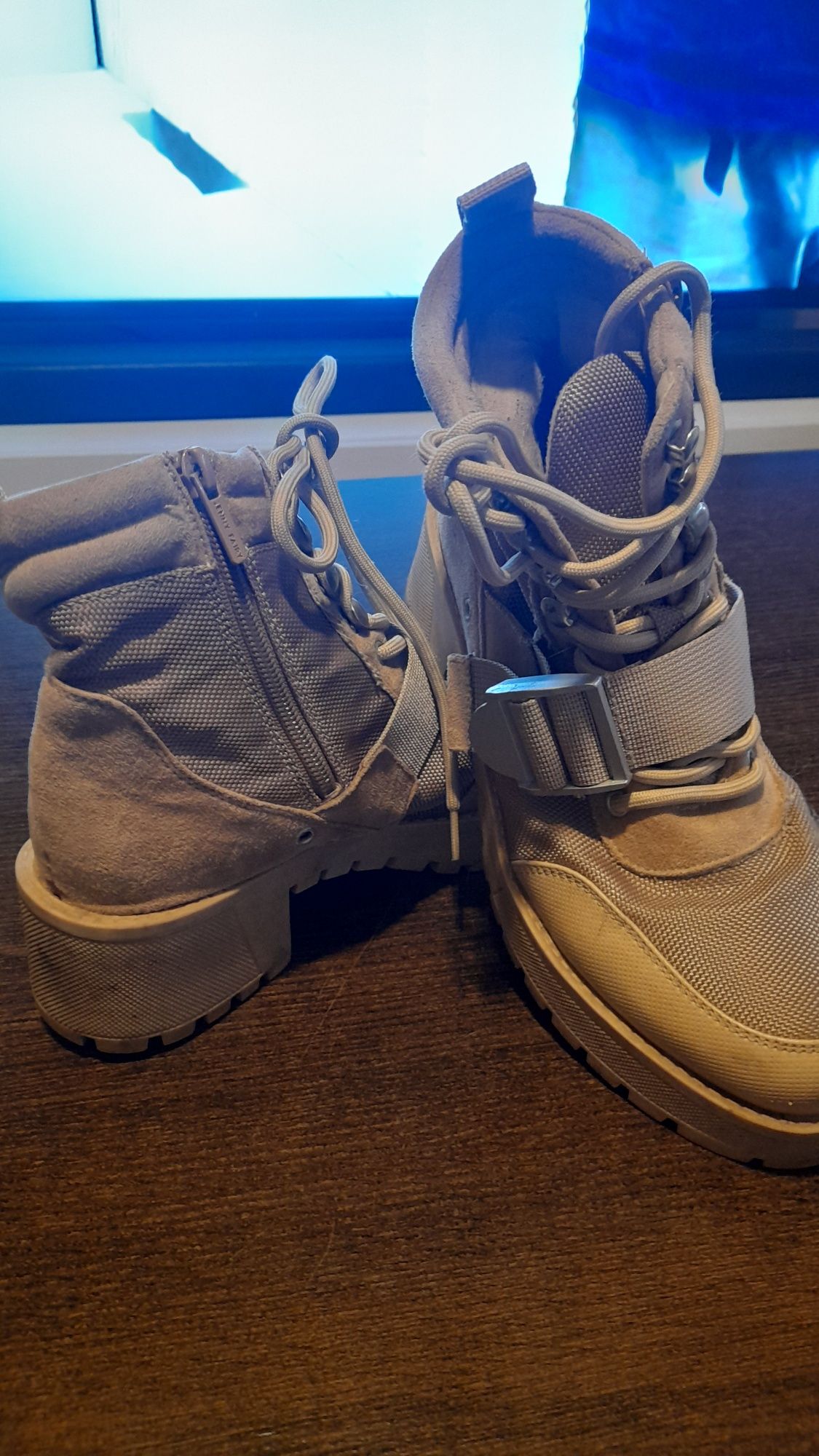Buty damskie sprzedam