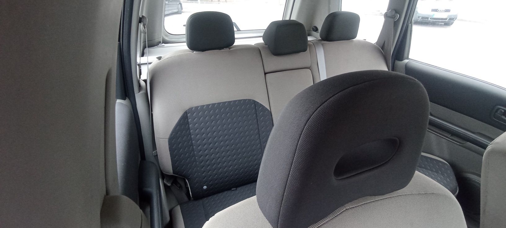 Nissan xtrail 2.2