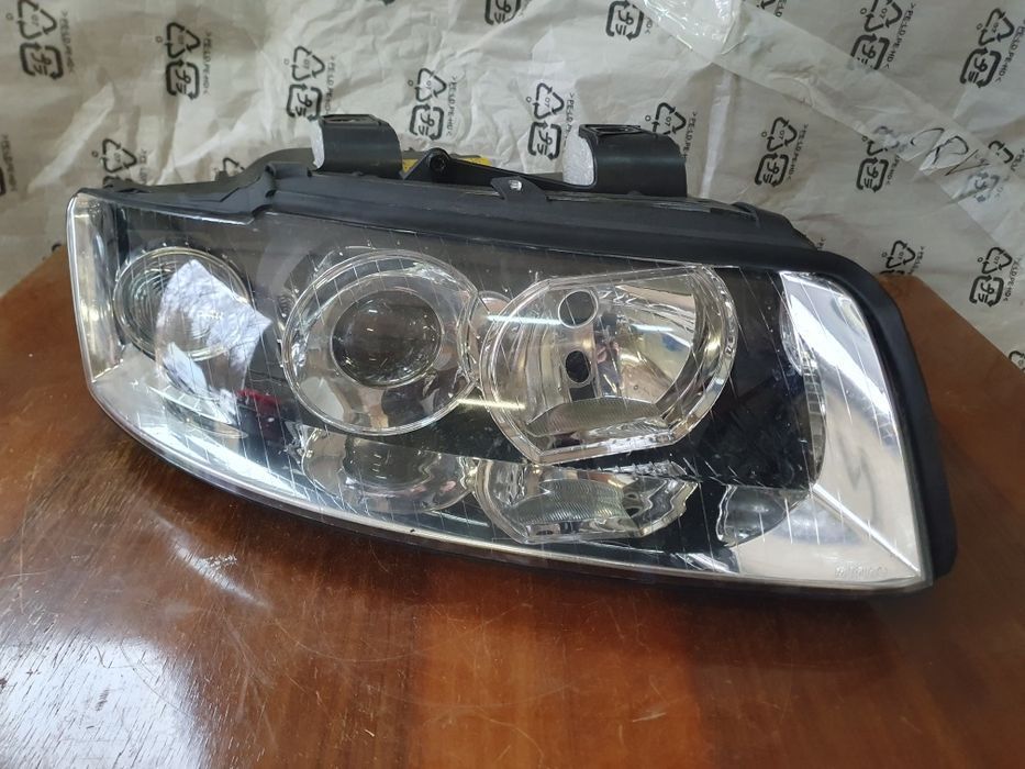 Lampa przednia audi a4 b6 soczewka Europa przód