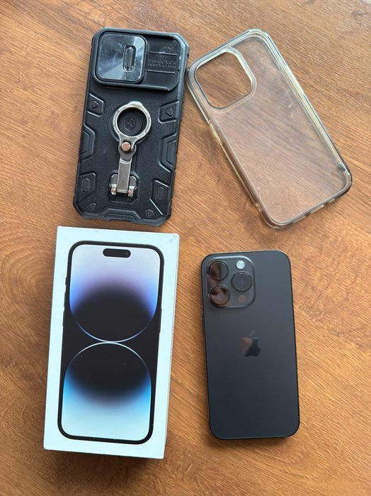 Iphone 14 PRO  BLACK stan idealny ETUI
