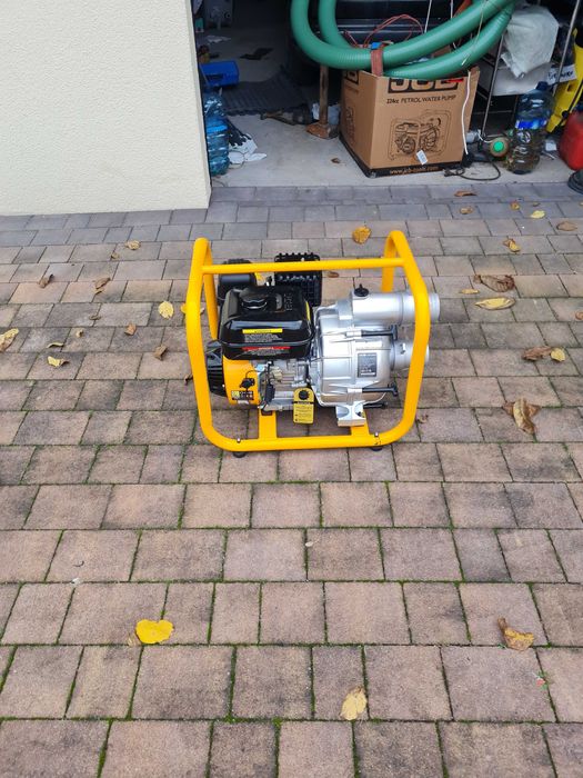 Pompa JCB do brudnej wody 214cm3