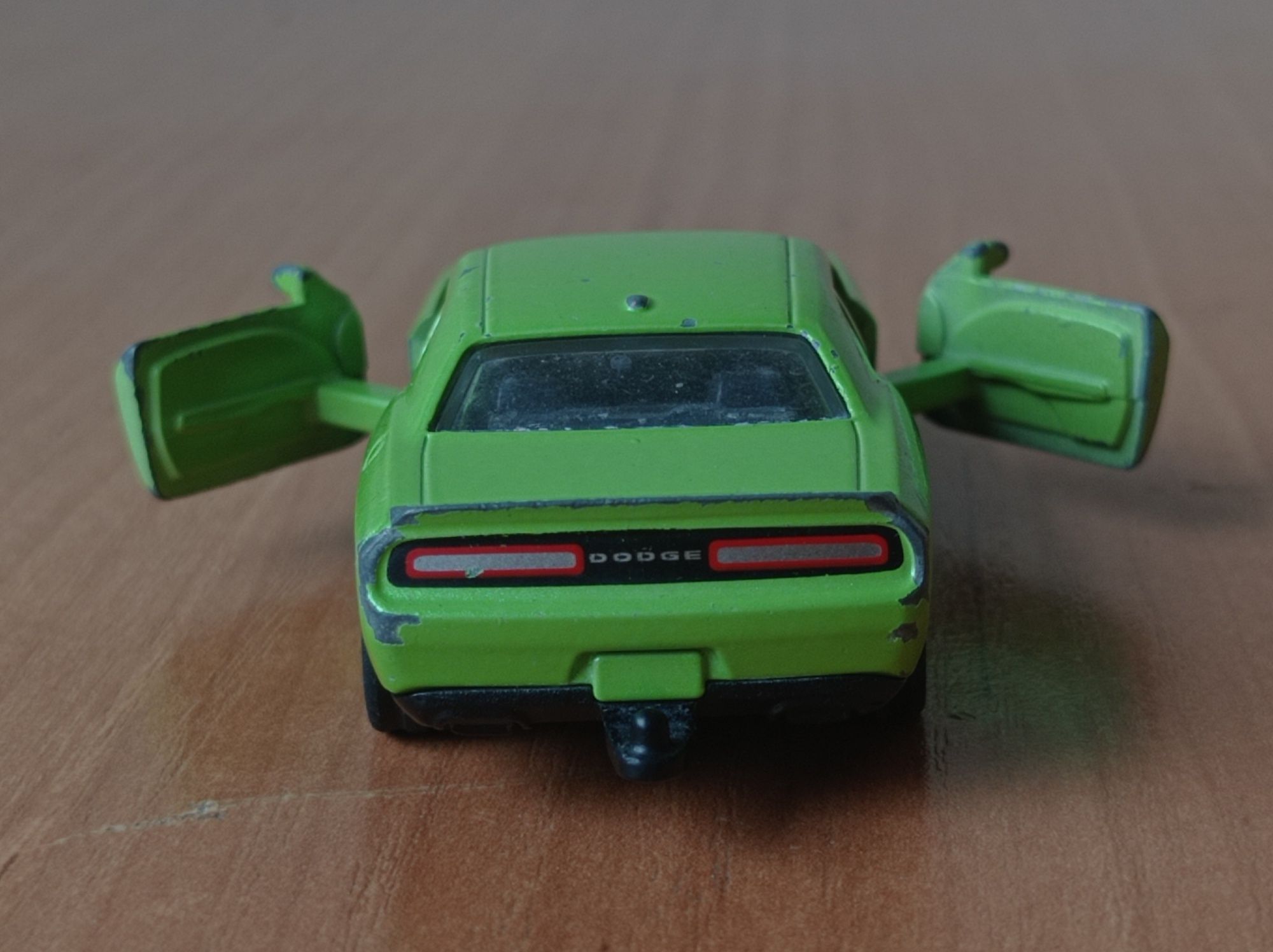 Model samochodu Dodge Challenger Hellcat SRT Siku