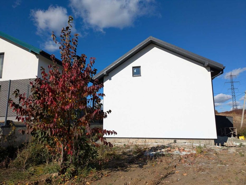 Продаж ексклюзивного котеджу з власною земельною ділянкою у Винниках