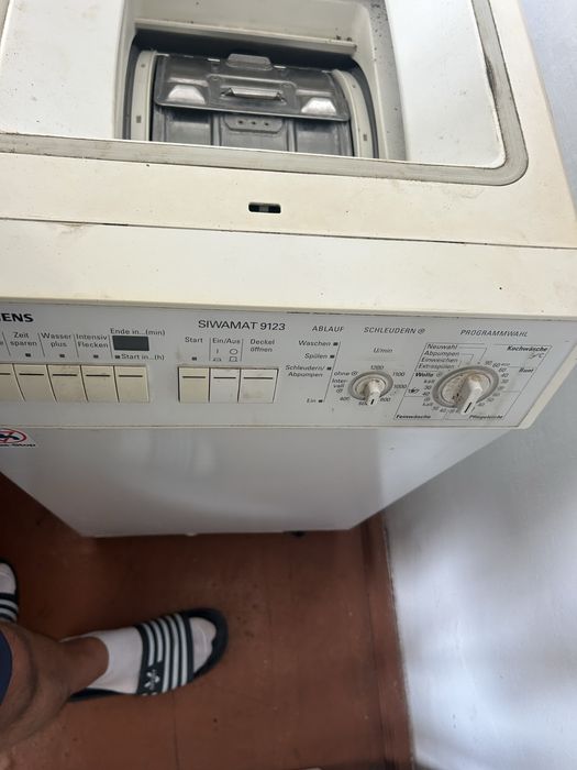продам стиральну машину simens