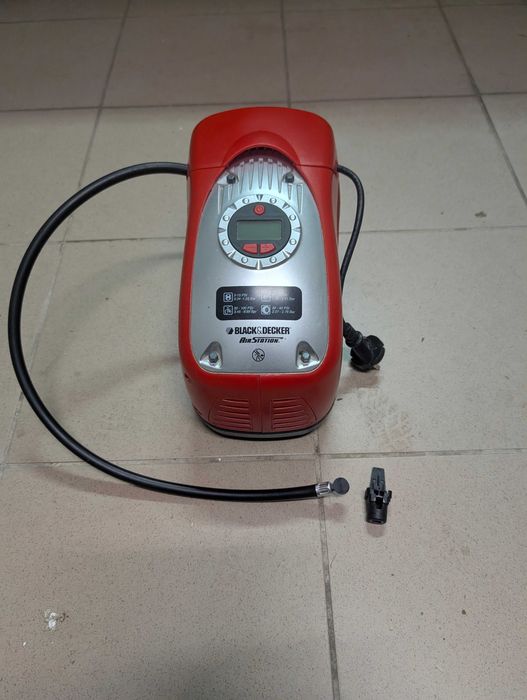 Kompresor Black Decker ASI300