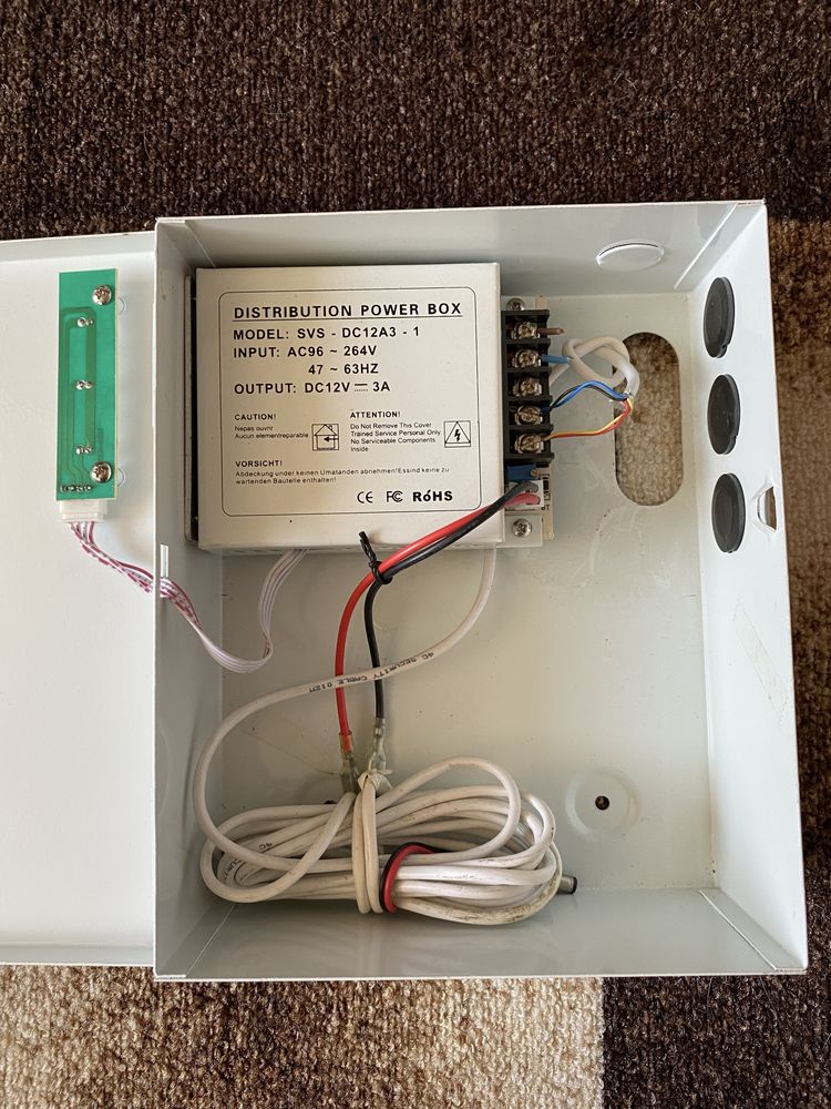 Блок бесперебойного питания SVS-DC12A3-4. 12В. 3А
