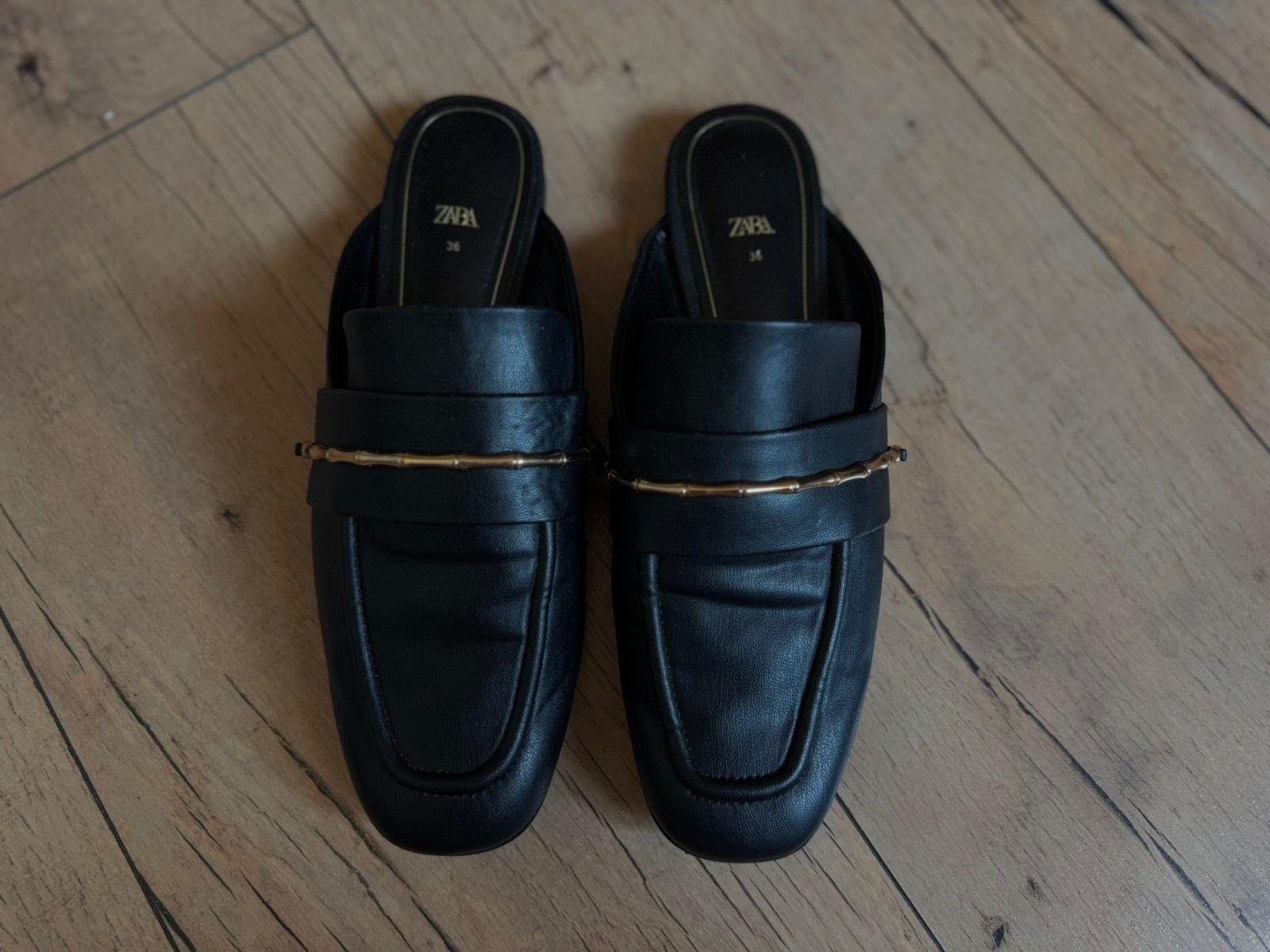 Мюли Zara оригінал шкіряні р.36 Мюлі Zara