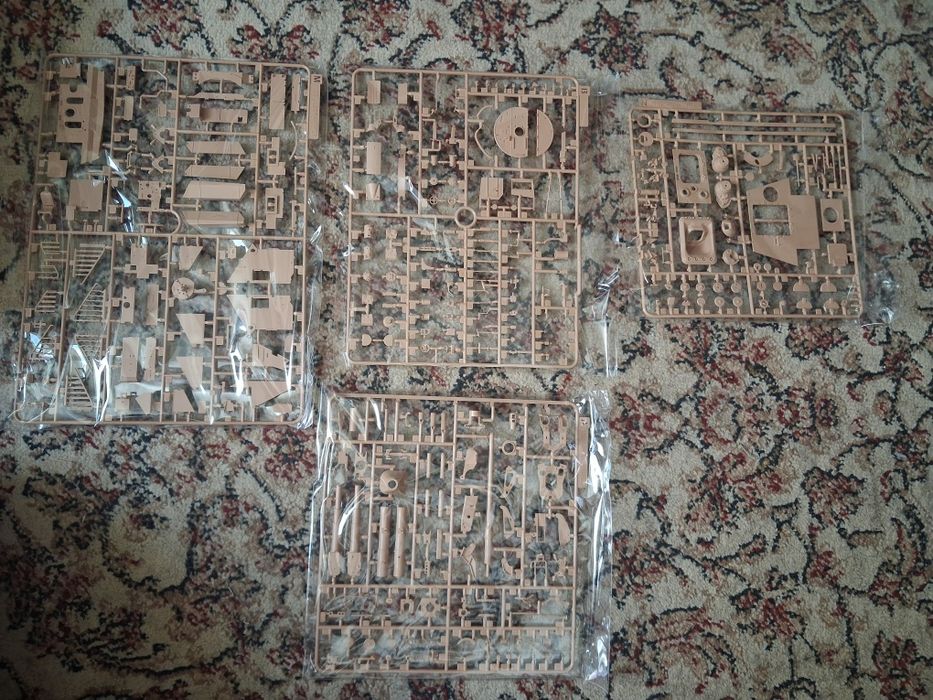 5022 RFM, Sd.Kfz. 173 Jagdpanther G2 (with full interior kit)