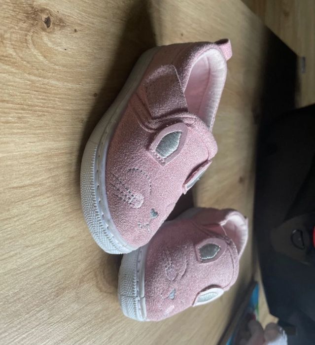 Kapcie dla dziewczynki