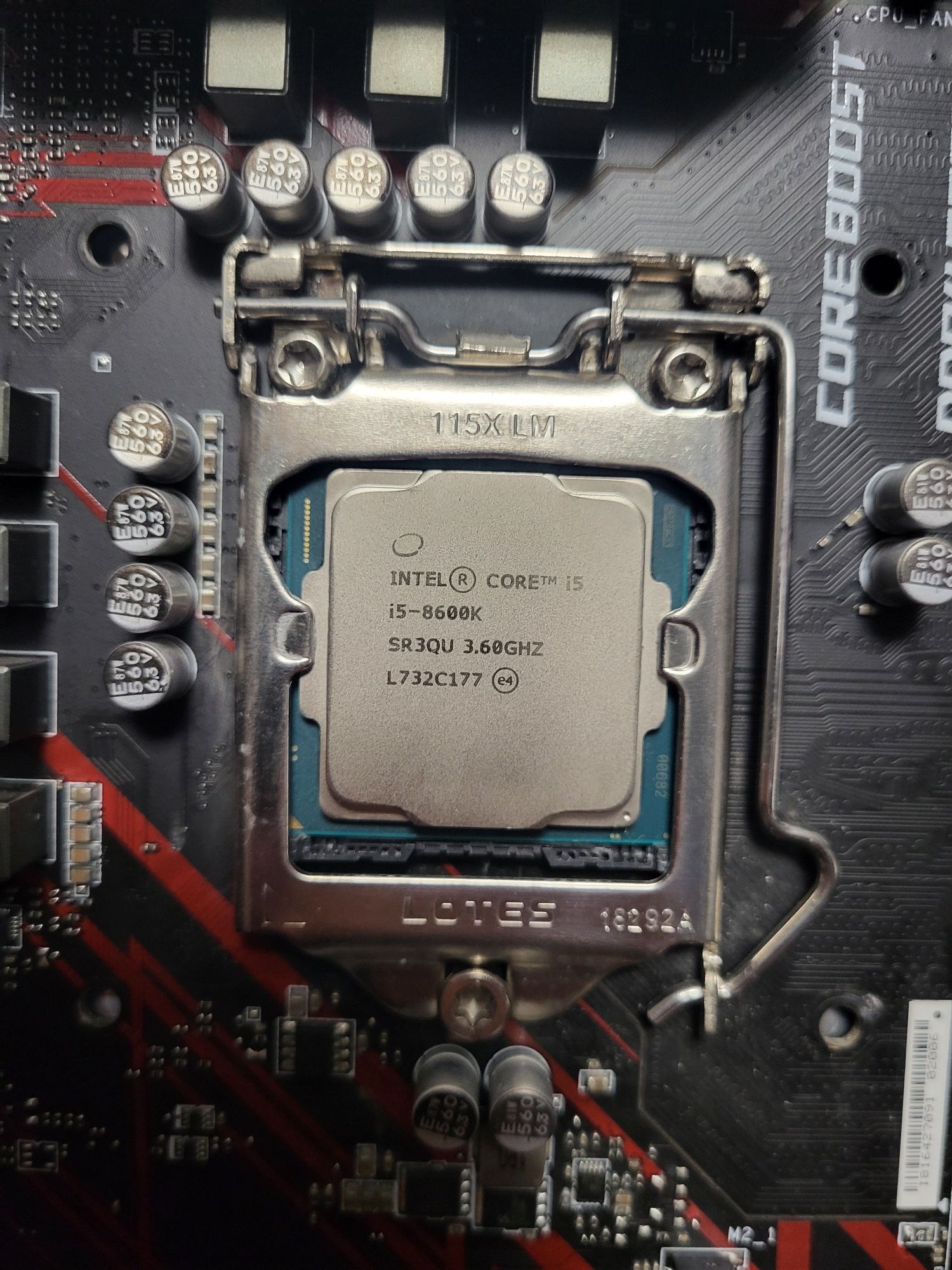 Motherboard Msi B360 Gaming plus + i5 8600k + 8gb ddr4 2133