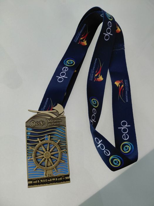Medalha maratona porto 2025