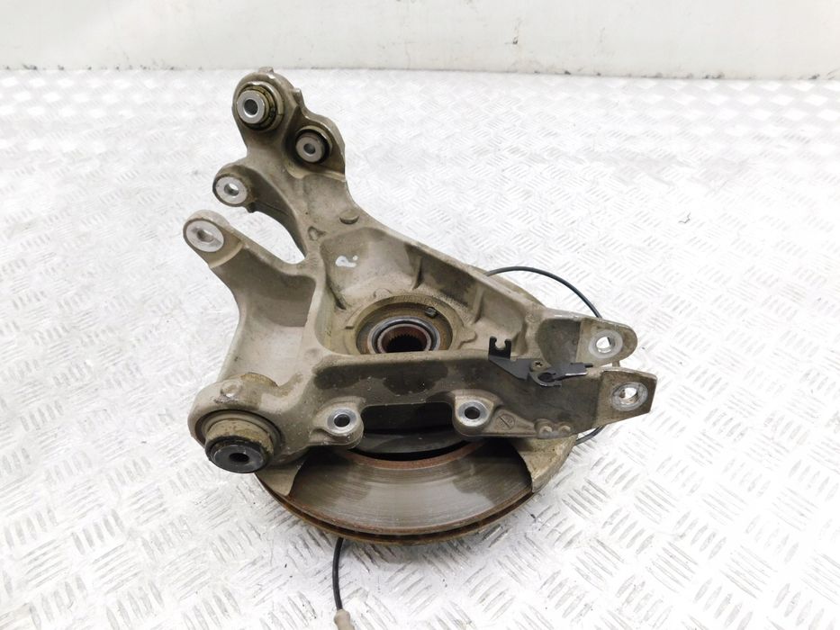 zwrotnica piasta prawa tył l8b2-5a970-ad land rover defender ii l663