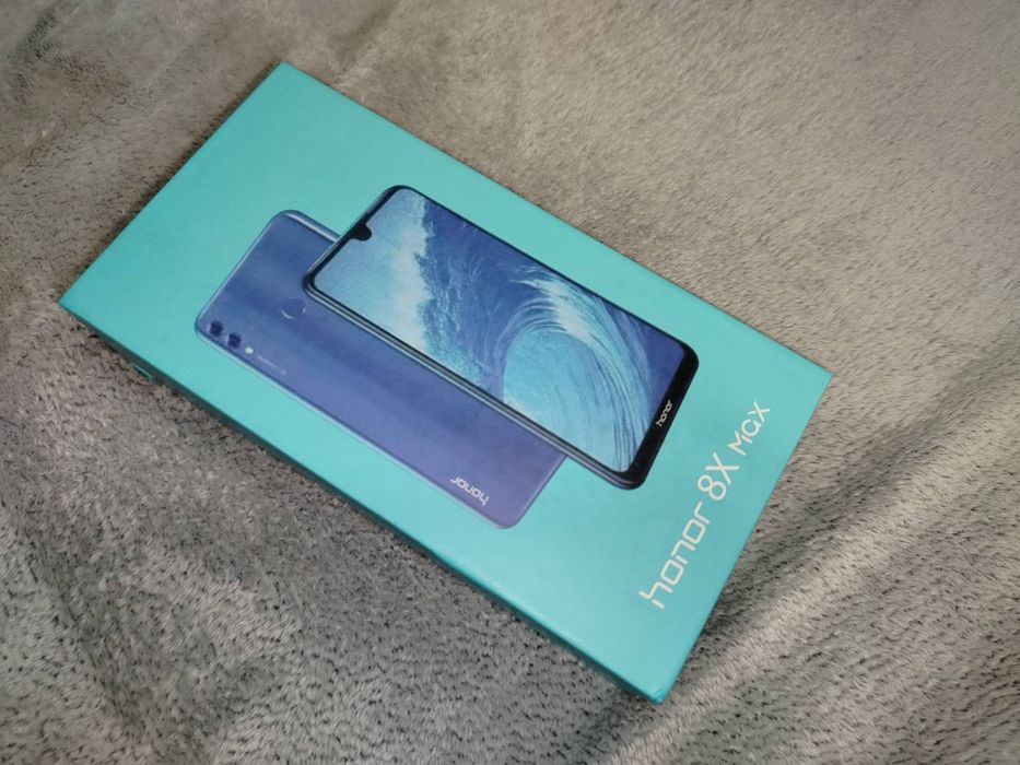 Honor 8X Max 4/128 (диагональ 7.12") + хороший комплект