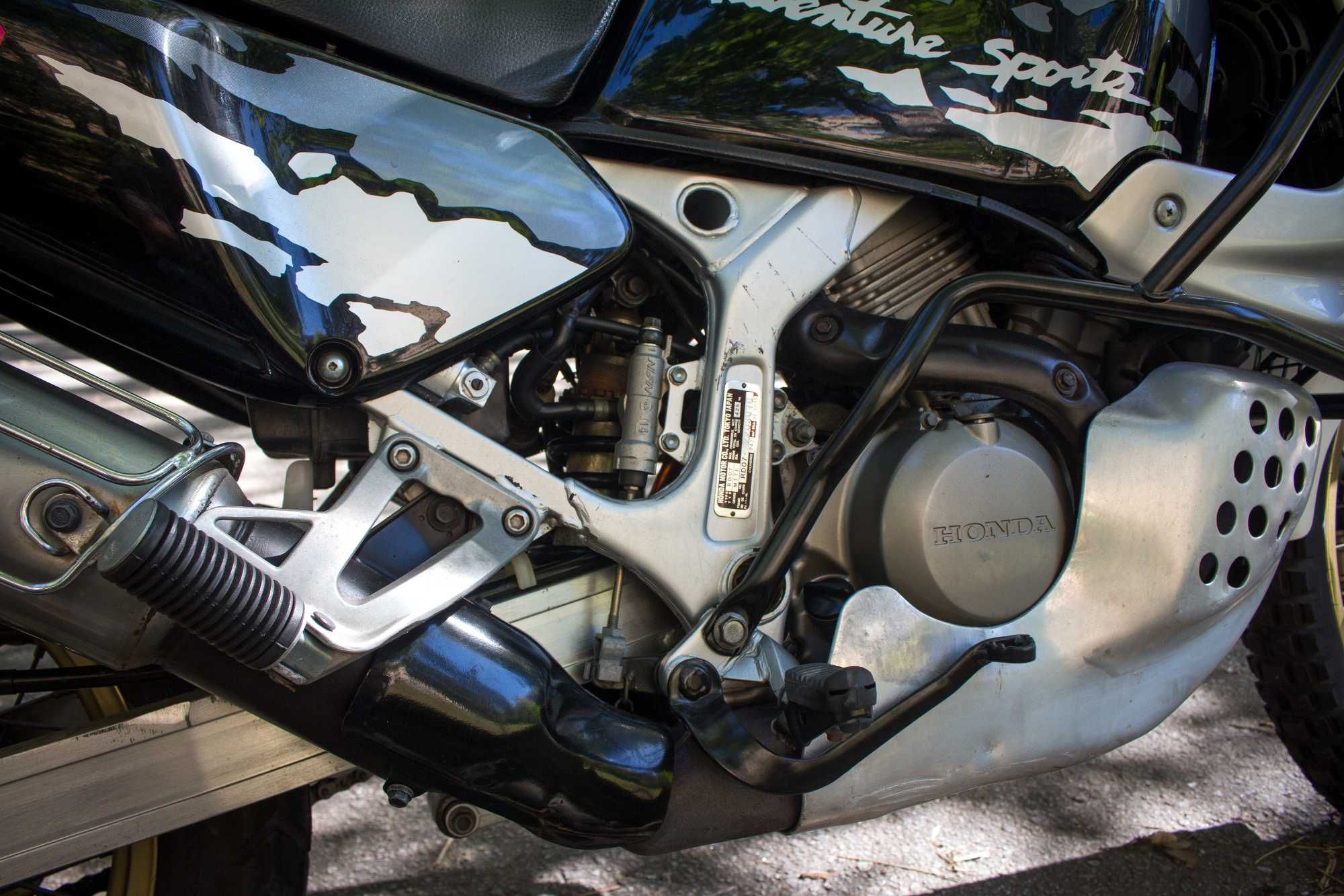 Honda Africa Twin XRV 750
