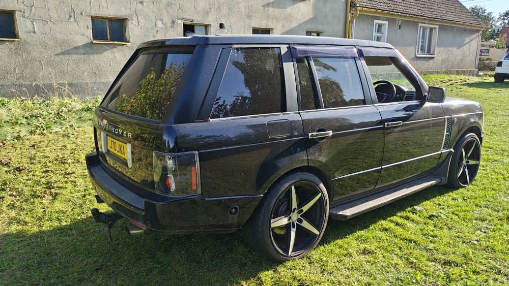 Range Rover Vogue • 4.4L V8 • benzyna/LPG • Anglik